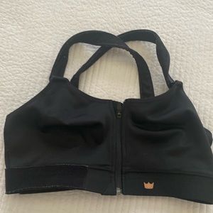 SHEFIT black sports bra, 2luxe